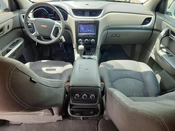 1GNKRGKD1HJ174776 2017 CHEVROLET TRAVERSE - Image 8