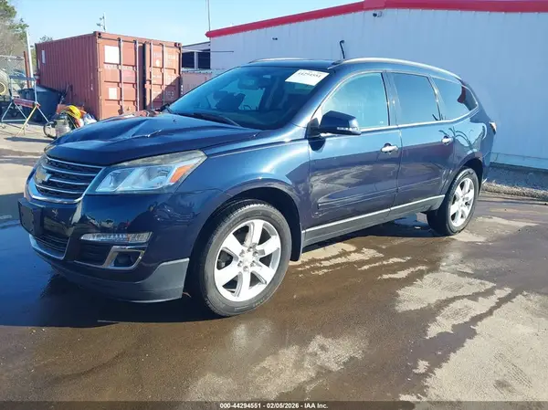 1GNKRGKD1HJ265109 2017 CHEVROLET TRAVERSE - Image 2