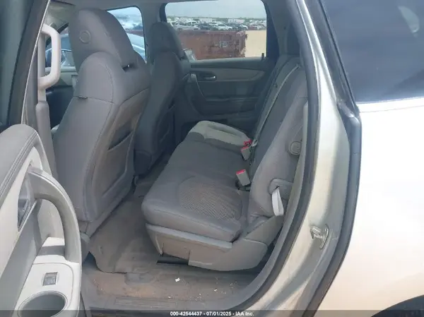 1GNKRGKD1HJ269239 2017 CHEVROLET TRAVERSE - Image 8