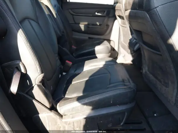 1GNKRGKD1HJ278037 2017 CHEVROLET TRAVERSE - Image 8