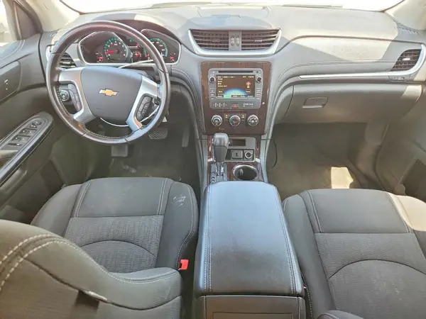 1GNKRGKD1HJ293606 2017 CHEVROLET TRAVERSE - Image 8