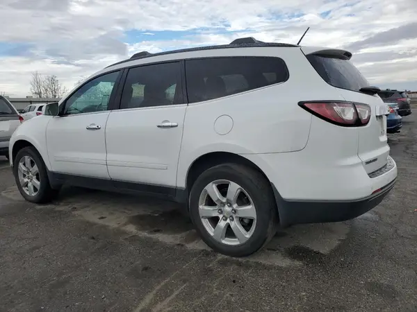 1GNKRGKD1HJ299292 2017 CHEVROLET TRAVERSE - Image 2