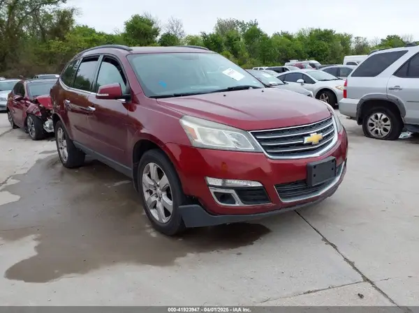 1GNKRGKD1HJ301638 2017 CHEVROLET TRAVERSE - Image 1