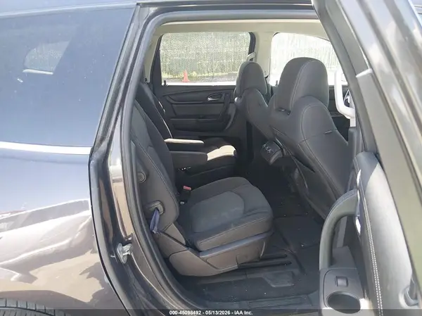 1GNKRGKD1HJ318097 2017 CHEVROLET TRAVERSE - Image 8