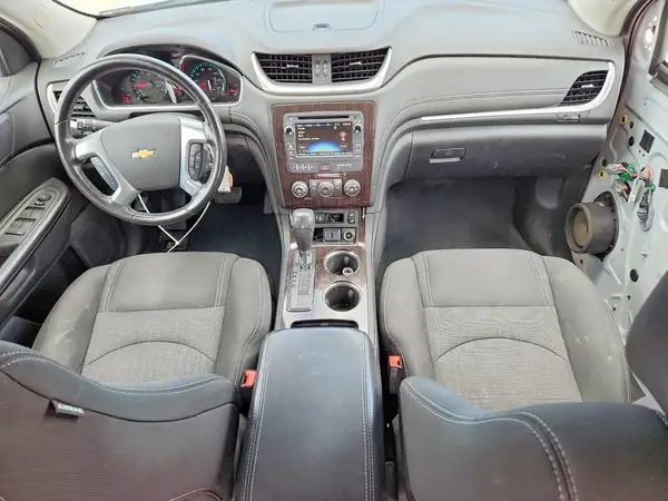 1GNKRGKD1HJ319041 2017 CHEVROLET TRAVERSE - Image 8