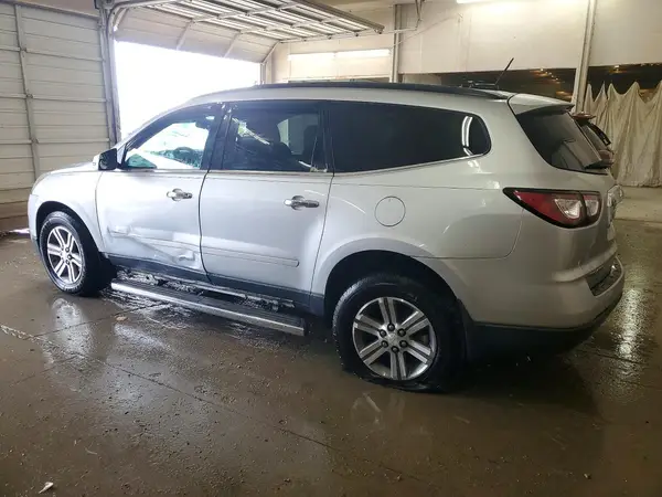 1GNKRGKD1HJ321226 2017 CHEVROLET TRAVERSE - Image 2