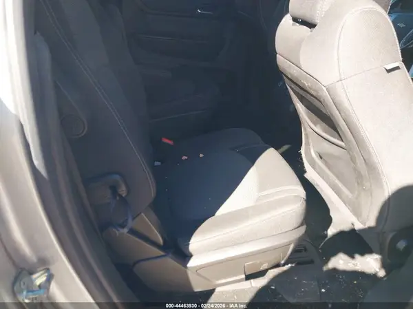 1GNKRGKD1HJ335014 2017 CHEVROLET TRAVERSE - Image 8