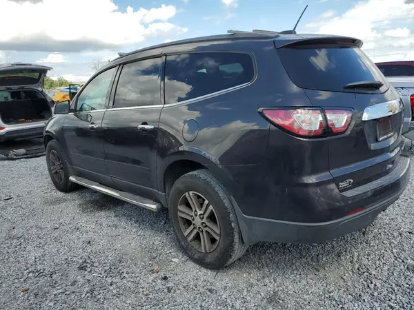 1GNKRGKD2GJ210490 2016 CHEVROLET TRAVERSE - Image 2