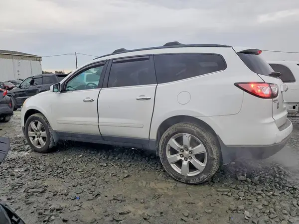 1GNKRGKD2GJ227550 2016 CHEVROLET TRAVERSE - Image 2
