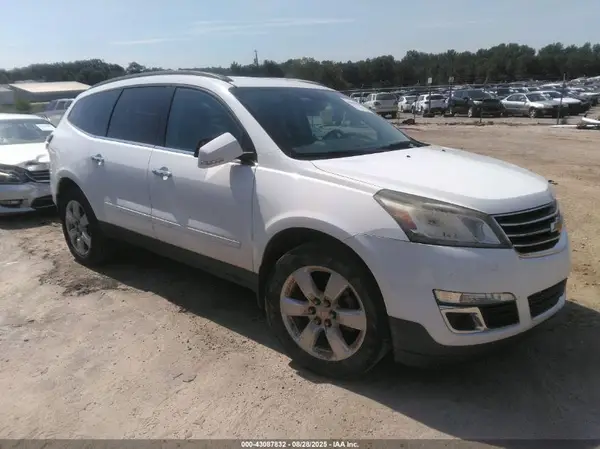 1GNKRGKD2GJ260760 2016 CHEVROLET TRAVERSE - Image 1