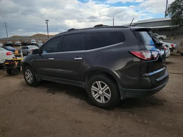 1GNKRGKD2GJ320701 2016 CHEVROLET TRAVERSE - Image 2