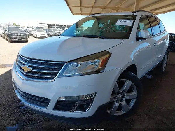 1GNKRGKD2HJ106115 2017 CHEVROLET TRAVERSE - Image 2