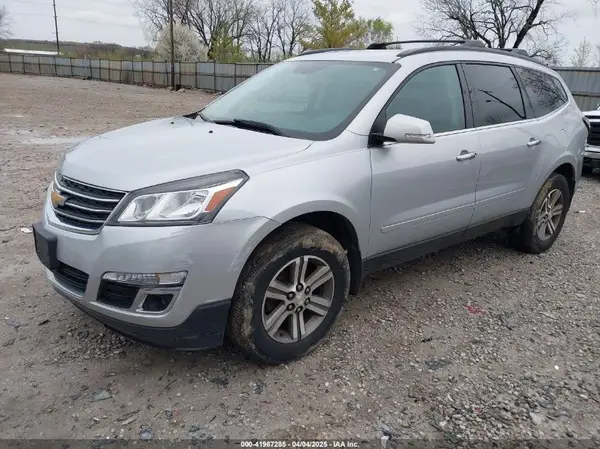 1GNKRGKD2HJ131550 2017 CHEVROLET TRAVERSE - Image 2
