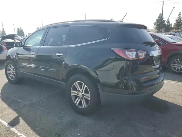 1GNKRGKD2HJ138014 2017 CHEVROLET TRAVERSE - Image 2