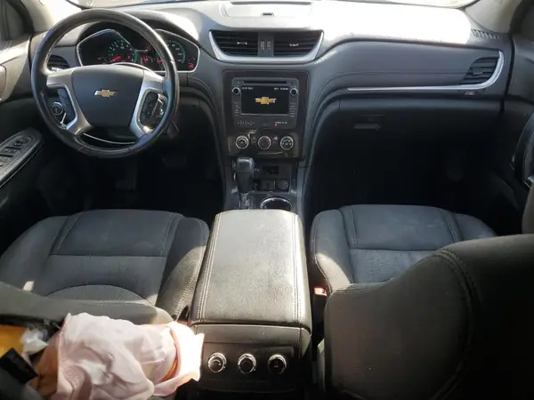 1GNKRGKD2HJ138014 2017 CHEVROLET TRAVERSE - Image 8