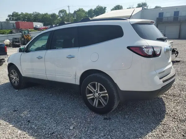 1GNKRGKD2HJ148347 2017 CHEVROLET TRAVERSE - Image 2