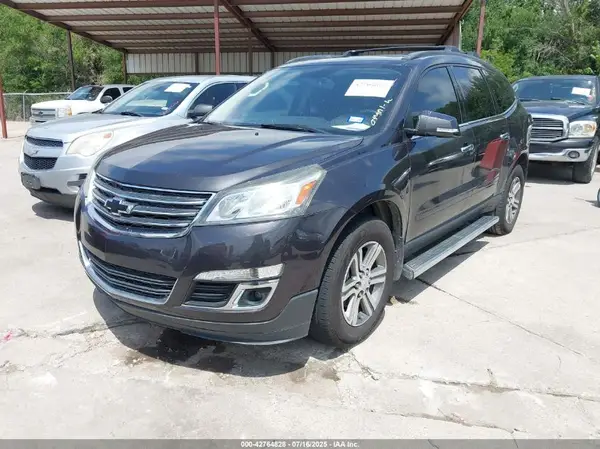 1GNKRGKD2HJ173944 2017 CHEVROLET TRAVERSE - Image 2