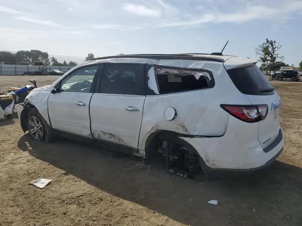 1GNKRGKD2HJ178366 2017 CHEVROLET TRAVERSE - Image 2