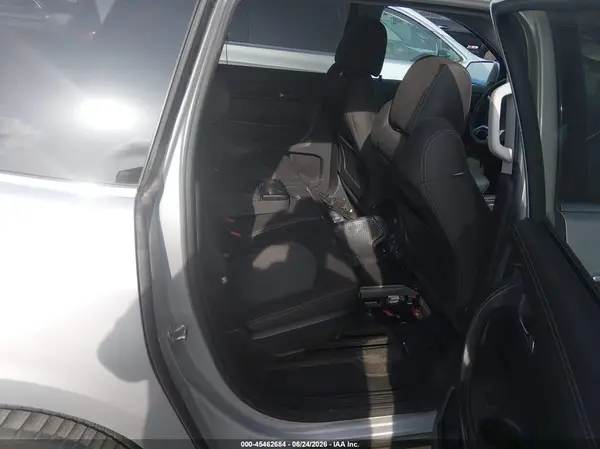 1GNKRGKD2HJ214489 2017 CHEVROLET TRAVERSE - Image 8