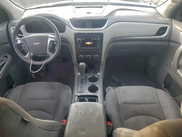 1GNKRGKD2HJ257973 2017 CHEVROLET TRAVERSE - Image 8