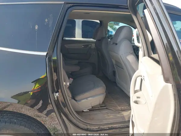 1GNKRGKD2HJ259173 2017 CHEVROLET TRAVERSE - Image 8
