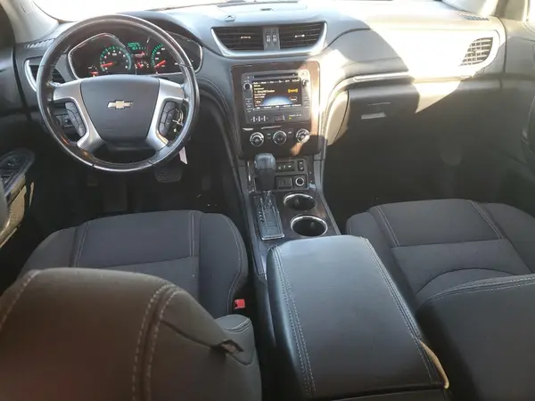 1GNKRGKD2HJ298474 2017 CHEVROLET TRAVERSE - Image 8