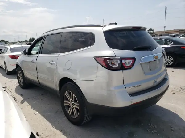1GNKRGKD2HJ325852 2017 CHEVROLET TRAVERSE - Image 2