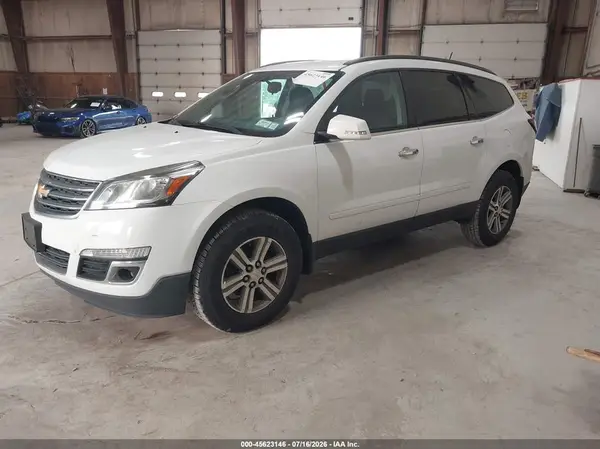 1GNKRGKD2HJ346555 2017 CHEVROLET TRAVERSE - Image 2