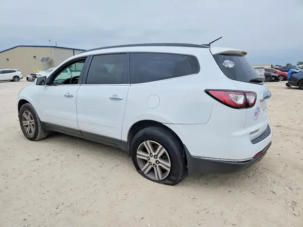 1GNKRGKD2HJ349049 2017 CHEVROLET TRAVERSE - Image 2