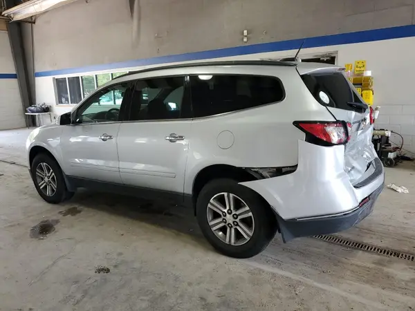 1GNKRGKD2HJ352369 2017 CHEVROLET TRAVERSE - Image 2