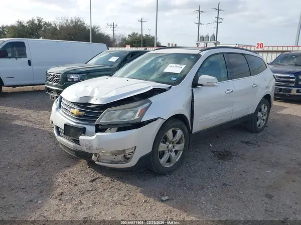 1GNKRGKD3GJ178682 2016 CHEVROLET TRAVERSE - Image 2