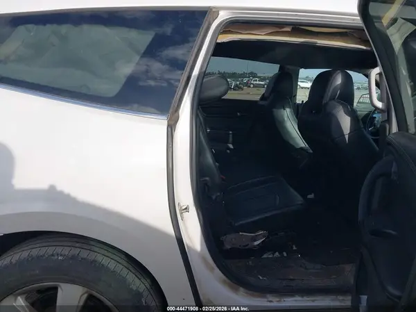 1GNKRGKD3GJ178682 2016 CHEVROLET TRAVERSE - Image 8