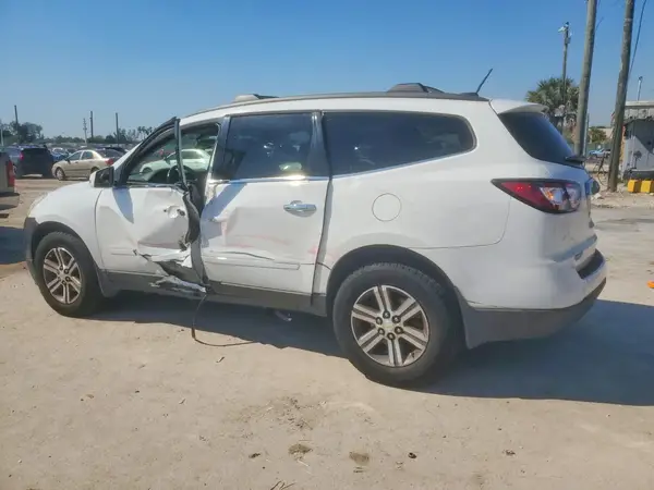 1GNKRGKD3GJ227072 2016 CHEVROLET TRAVERSE - Image 2