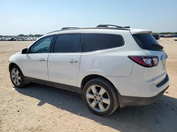 1GNKRGKD3GJ242784 2016 CHEVROLET TRAVERSE - Image 2