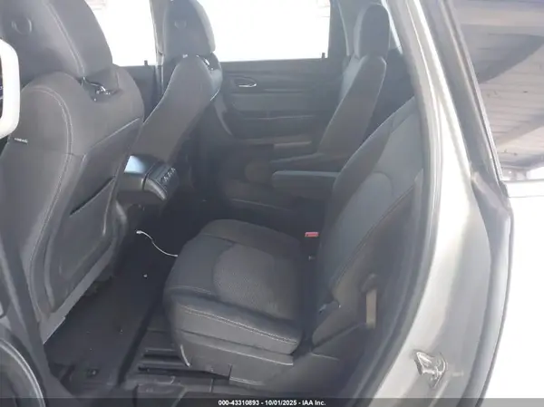 1GNKRGKD3GJ262548 2016 CHEVROLET TRAVERSE - Image 8
