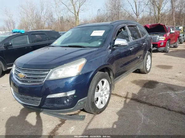1GNKRGKD3GJ296845 2016 CHEVROLET TRAVERSE - Image 2