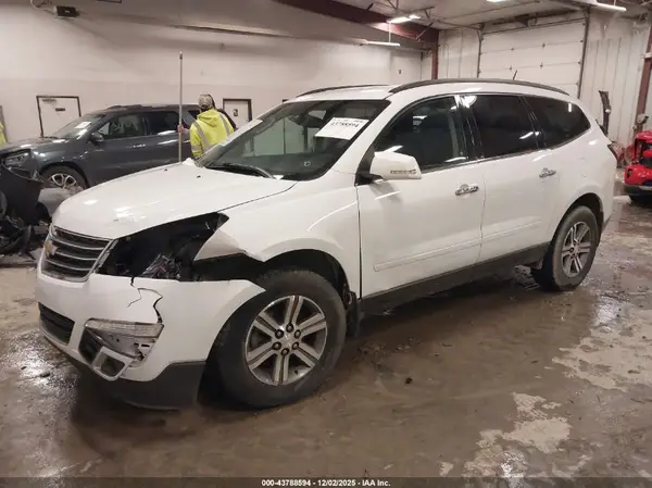 1GNKRGKD3HJ103949 2017 CHEVROLET TRAVERSE - Image 2