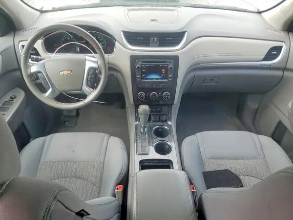 1GNKRGKD3HJ122386 2017 CHEVROLET TRAVERSE - Image 8
