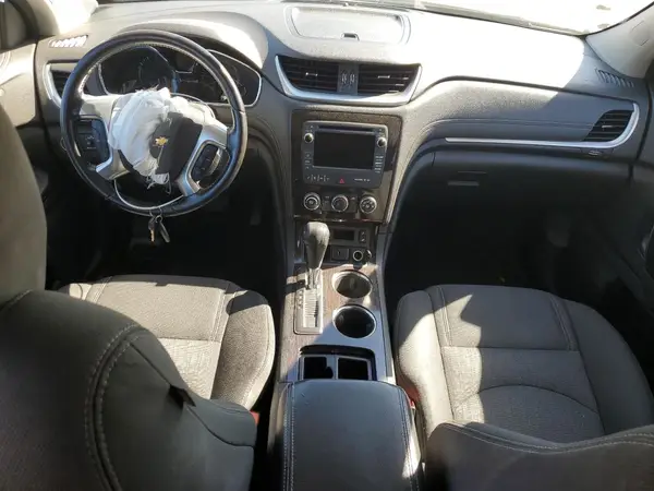 1GNKRGKD3HJ125398 2017 CHEVROLET TRAVERSE - Image 8