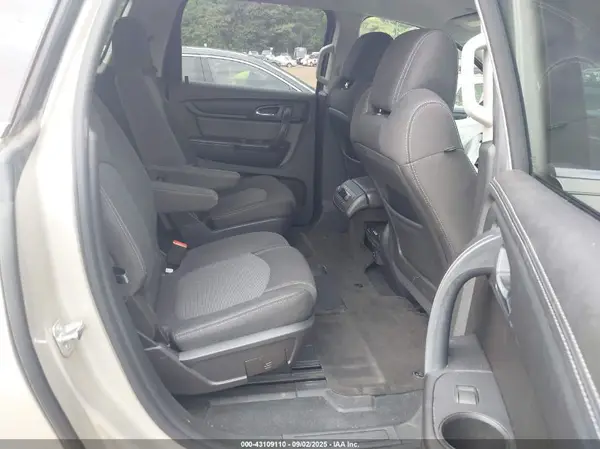 1GNKRGKD3HJ154867 2017 CHEVROLET TRAVERSE - Image 8