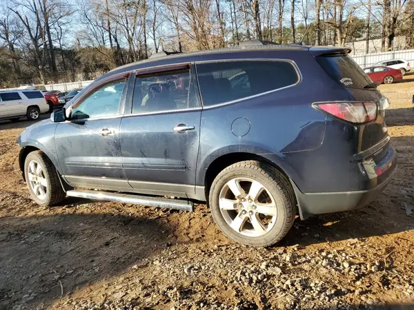 1GNKRGKD3HJ156585 2017 CHEVROLET TRAVERSE - Image 2