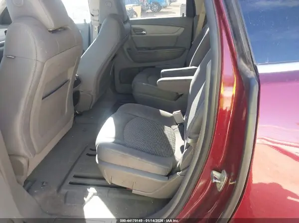 1GNKRGKD3HJ159793 2017 CHEVROLET TRAVERSE - Image 8