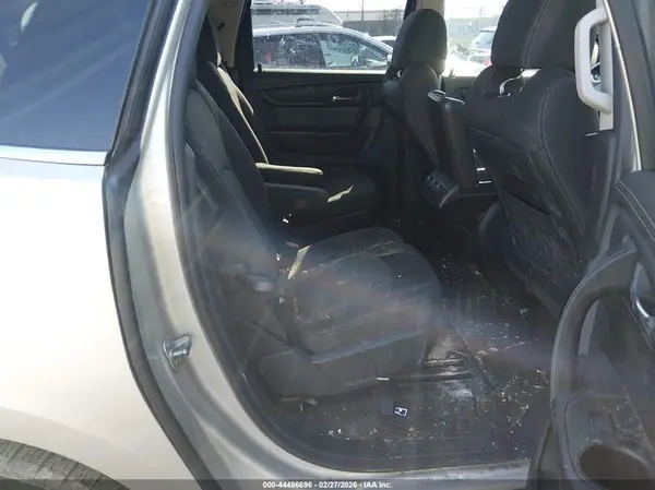 1GNKRGKD3HJ205087 2017 CHEVROLET TRAVERSE - Image 8