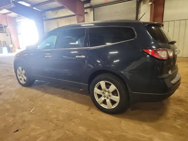 1GNKRGKD3HJ208569 2017 CHEVROLET TRAVERSE - Image 2