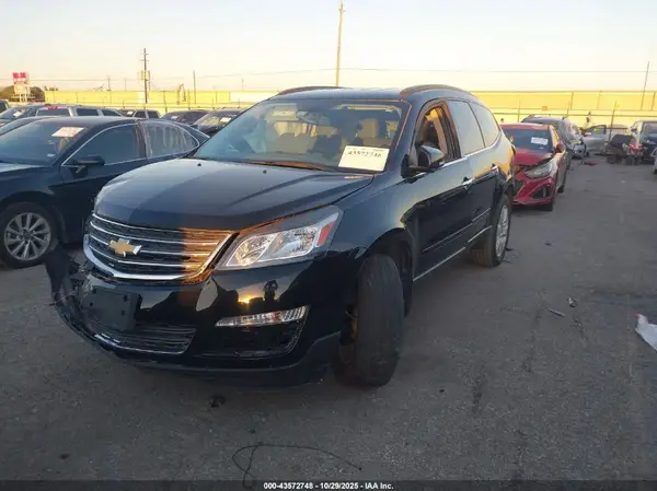 1GNKRGKD3HJ287791 2017 CHEVROLET TRAVERSE - Image 2
