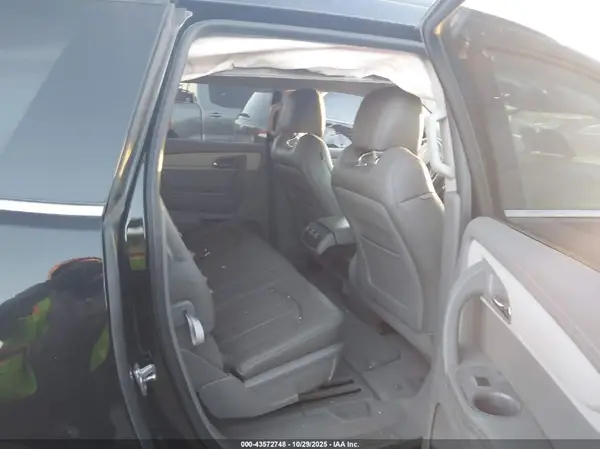 1GNKRGKD3HJ287791 2017 CHEVROLET TRAVERSE - Image 8