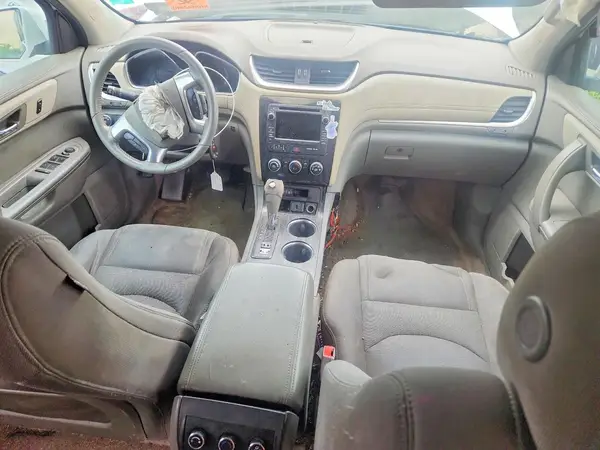 1GNKRGKD3HJ301110 2017 CHEVROLET TRAVERSE - Image 8