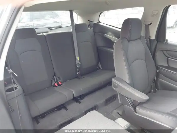 1GNKRGKD3HJ324693 2017 CHEVROLET TRAVERSE - Image 8