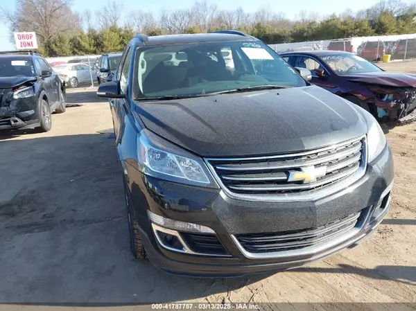 1GNKRGKD3HJ346841 2017 CHEVROLET TRAVERSE - Image 1