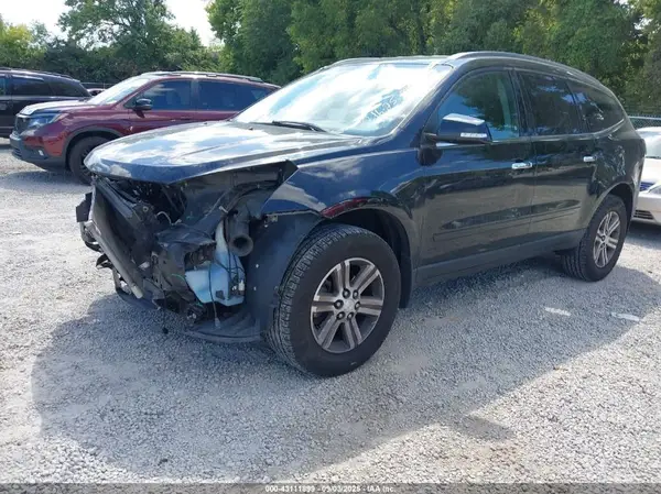 1GNKRGKD3HJ347925 2017 CHEVROLET TRAVERSE - Image 2